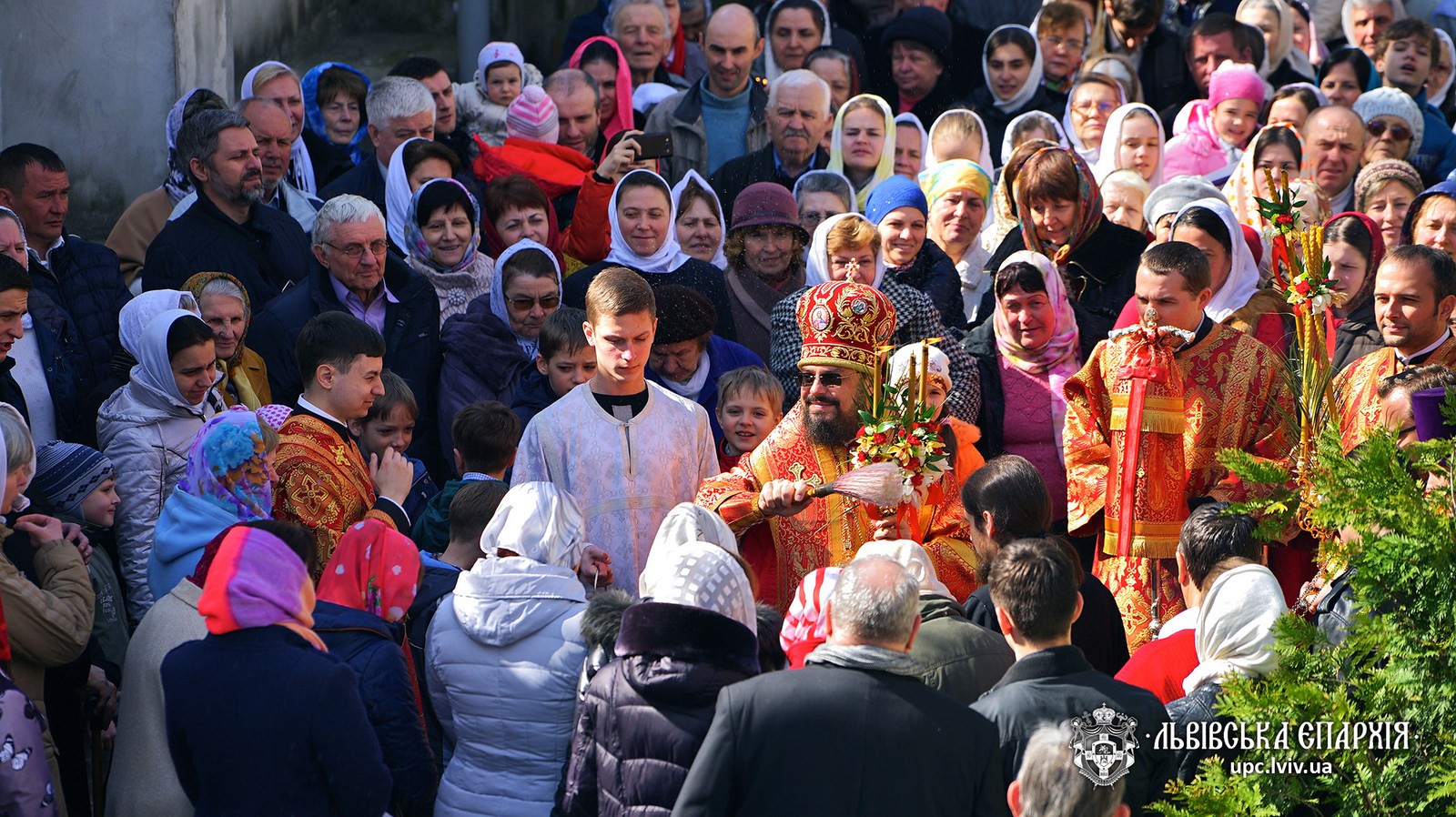 В понеділок Світлої седмиці єпископ Філарет звершив Літургію у Троїцькому храмі Львова