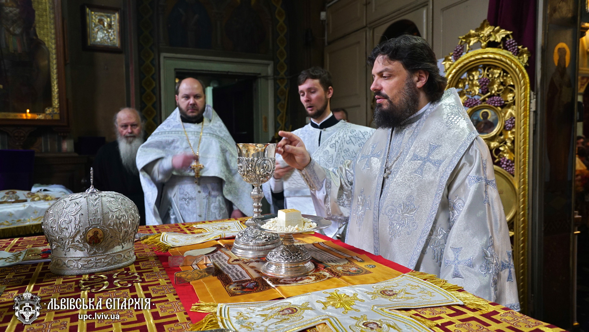 В день свята Вознесіння Господнього єпископ Філарет звершив Літургію у Георгіївському кафедральному храмі Львова