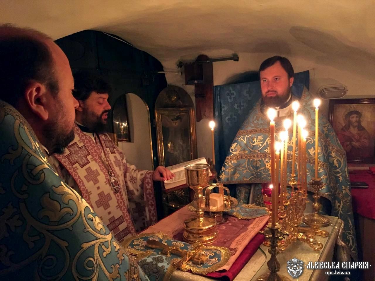 В день Усікновення глави Іоанна Предтечі архієпископ Філарет звершив Літургію в Києво-Печерській Лаврі